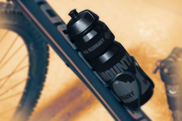 SKS GERMANY MOUNTAIN 750ML KULACS