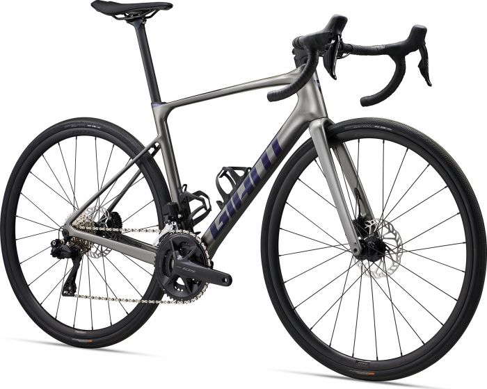 GIANT DEFY ADVANCED 1