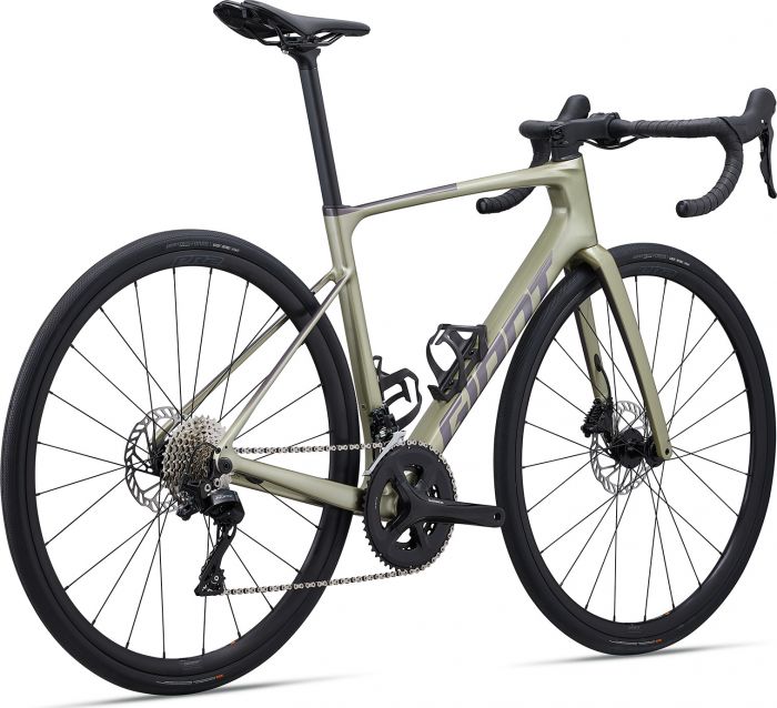 GIANT DEFY ADVANCED 2