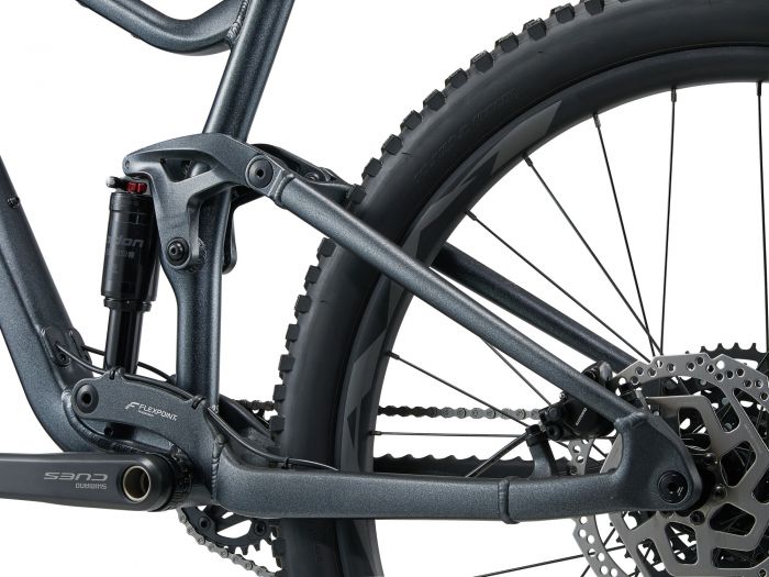 GIANT STANCE 29 2