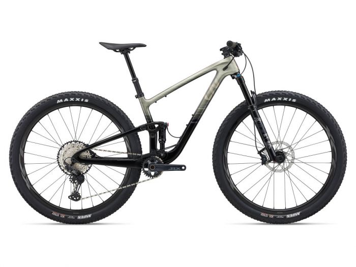 LIV PIQUE ADVANCED 29 2