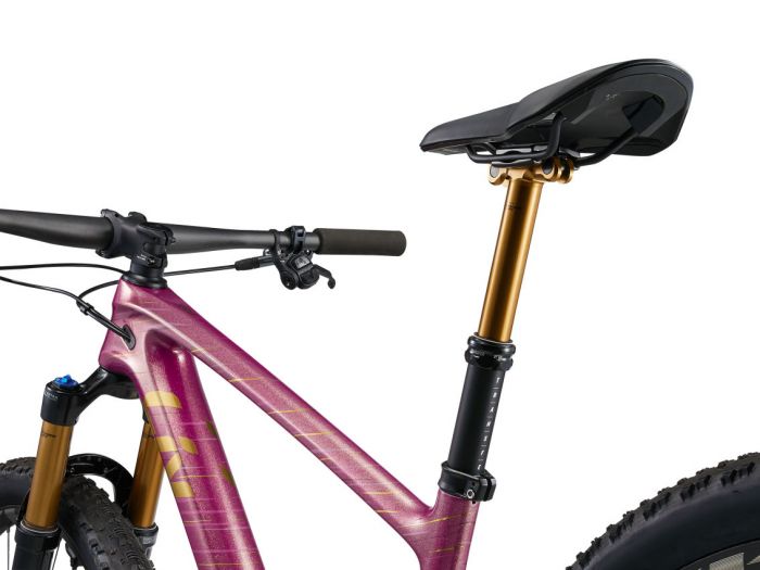 LIV PIQUE ADVANCED 29 0