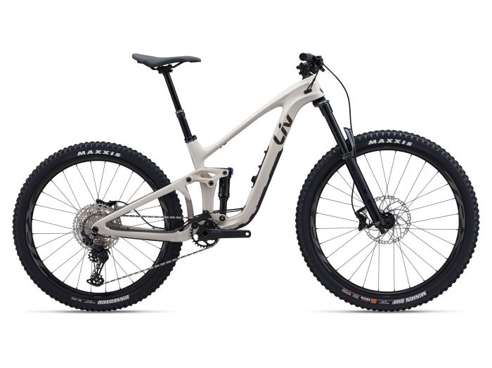 LIV INTRIGUE LT Advanced 2