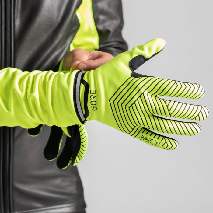 Gore C3 WINDSTOPPER® Stretch Mid Gloves keszty