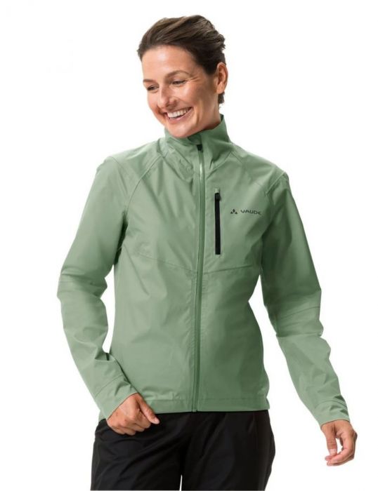 Vaude Kuro cycling rain jacket women ni eskabt