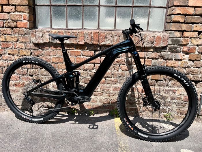 Giant TRANCE X ADVANCED E+ 2 2022 800Wh-s akumltorral