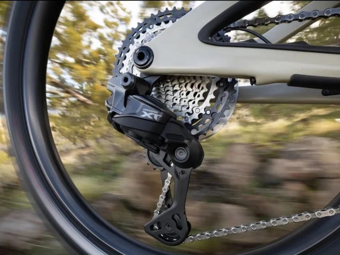 SHIMANO Deore XT Di2 kzpkanalas hts vlt RD-M8250-GS