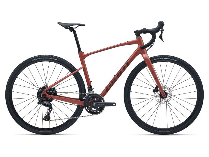 Giant Revolt 1 gravel ker�kp�r
