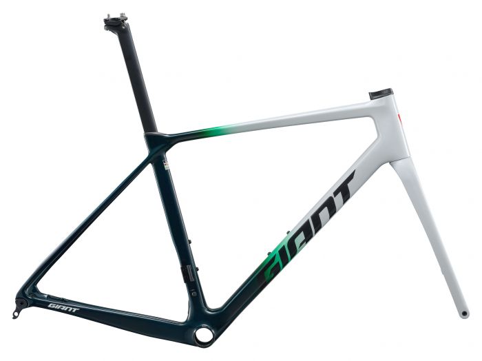 Giant TCR Advanced Pro v�zszett